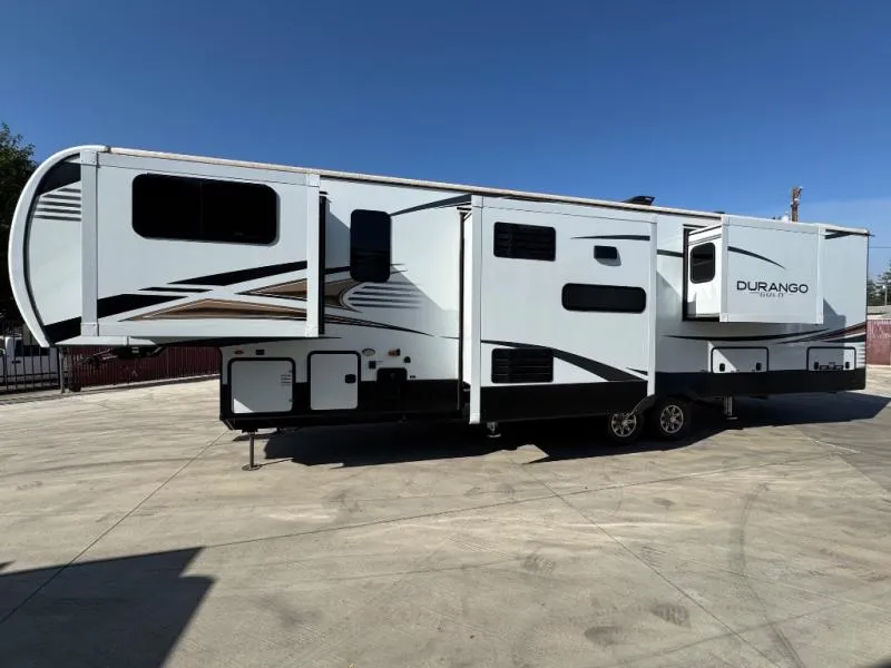 2023 KZ Durango Gold 386FLF - Photo 4