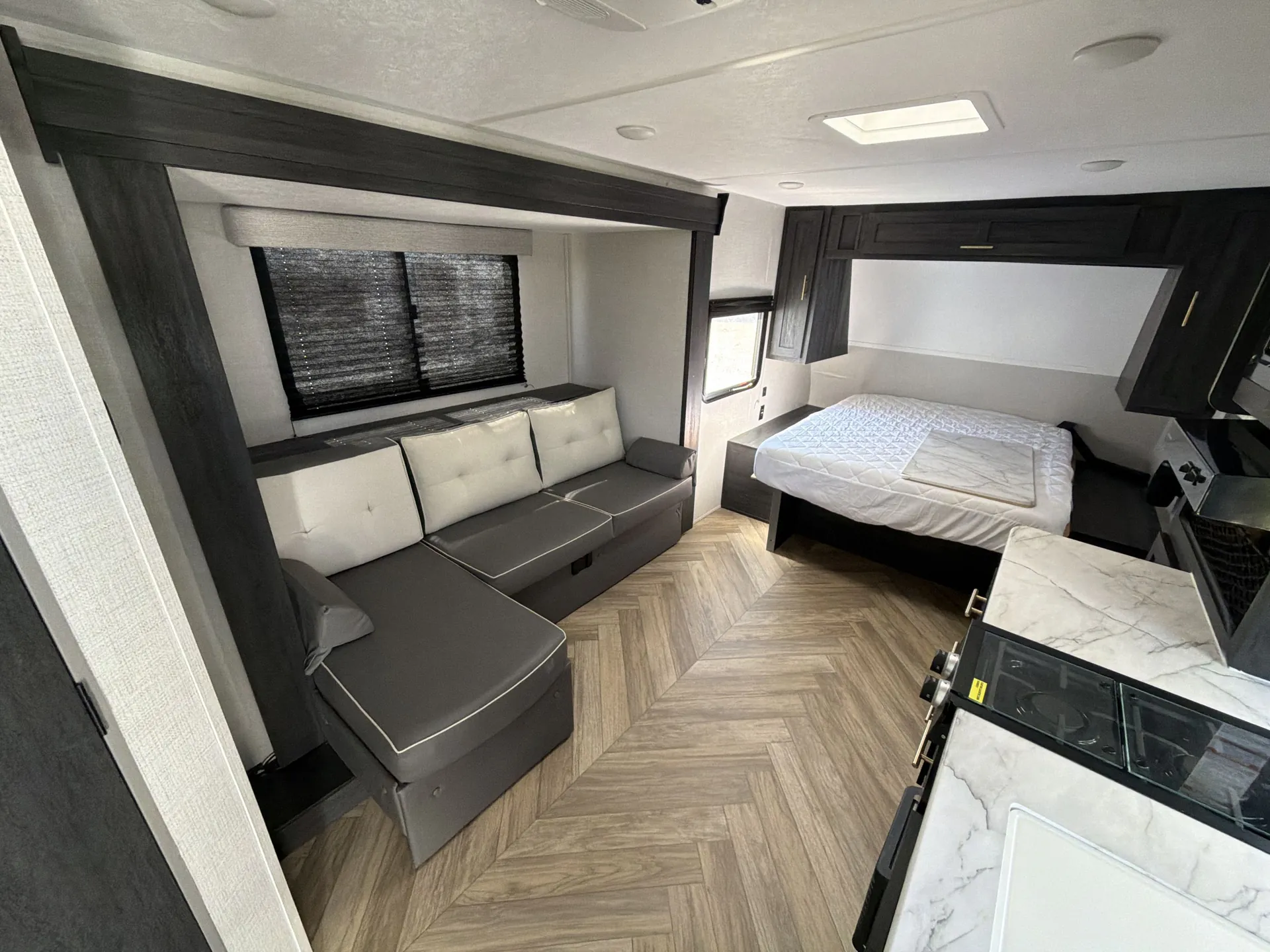 2022 Forest River Ozark 1800QS — living area main