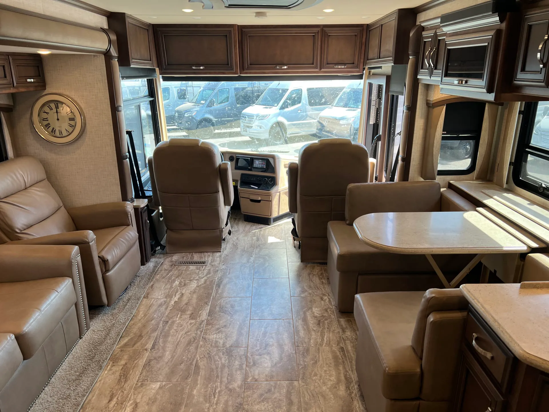 2022 Newmar Kountry Star 3412 - Photo 4