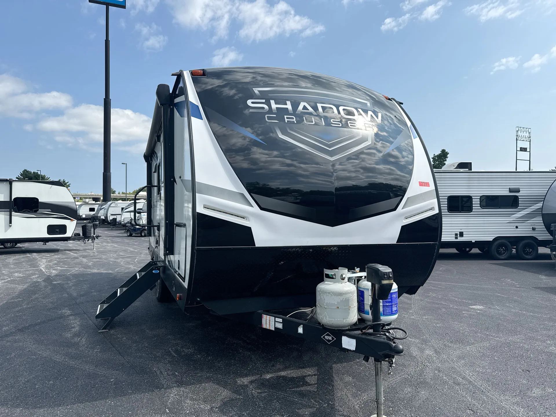 2022 Cruiser RV Shadow Cruiser 215RBS - Photo 2