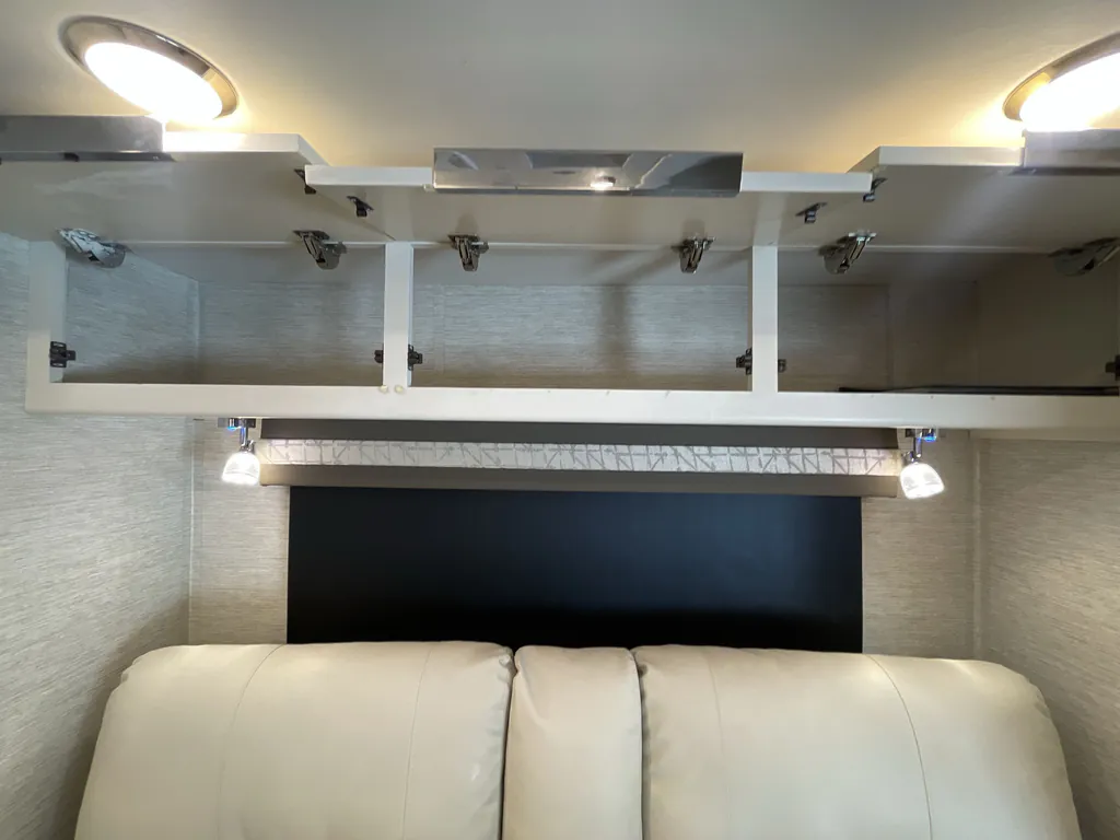 2020 Tiffin Wayfarer 25 RW, Photos photo 22