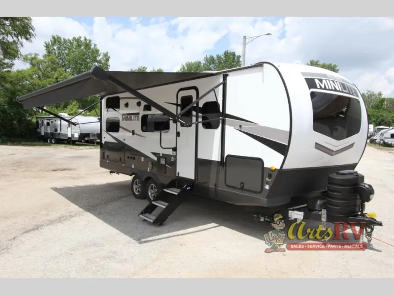 2024 Forest River Rockwood Mini Lite 2509S - Photo 2