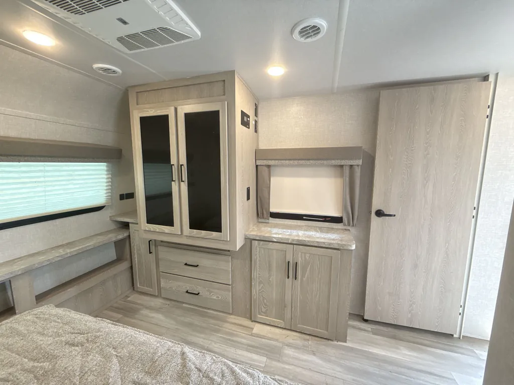 2022 Forest River Flagstaff Super Lite 29RLBS, Photos photo 21