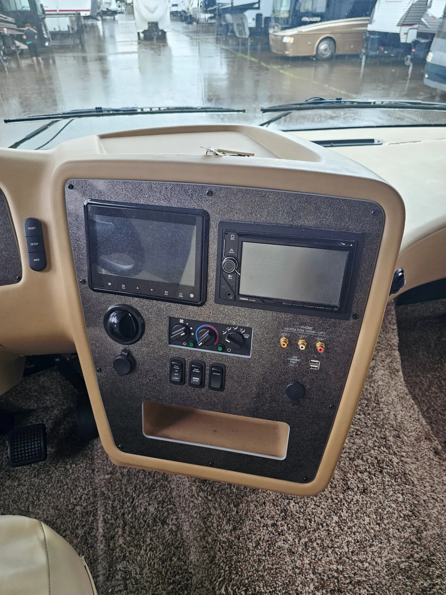 2016 newmar Canyon Star 3710 - Photo 4