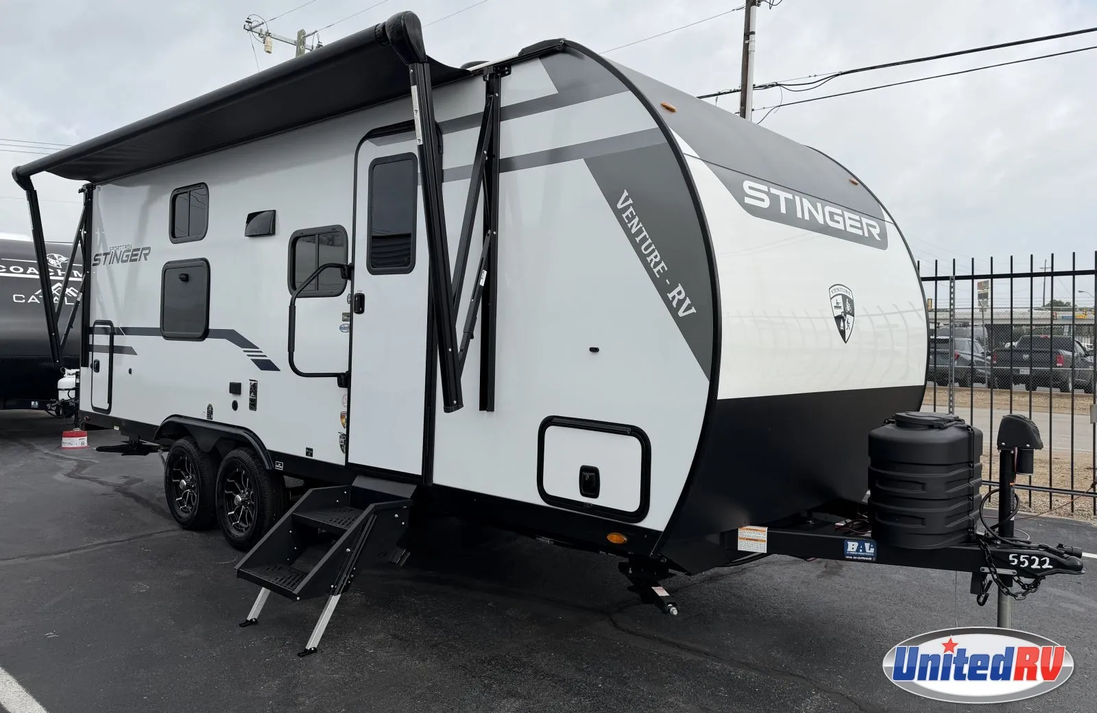 2026 VENTURE RV SPORTTREK STINGER 222VUD - Photo 2