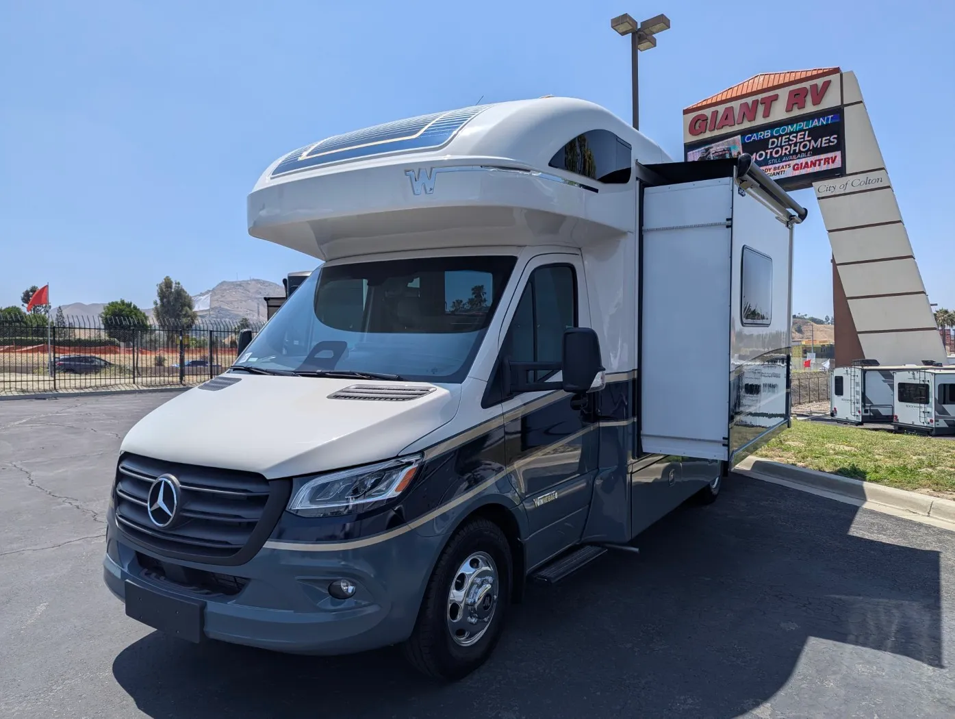 2027 Winnebago View 24R - Photo 4