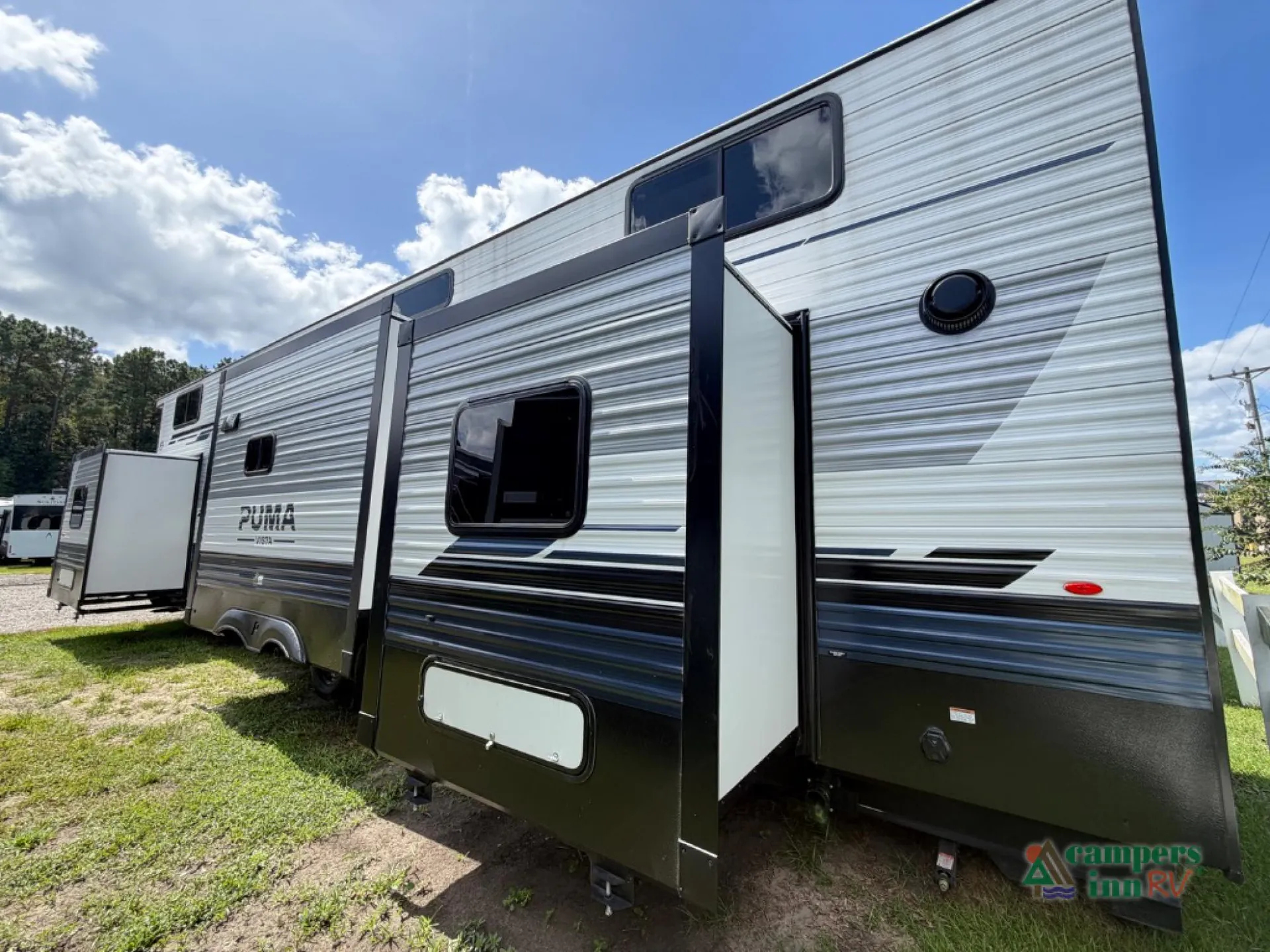 2027 Forest River Puma Vista 421LFT — Photo 5