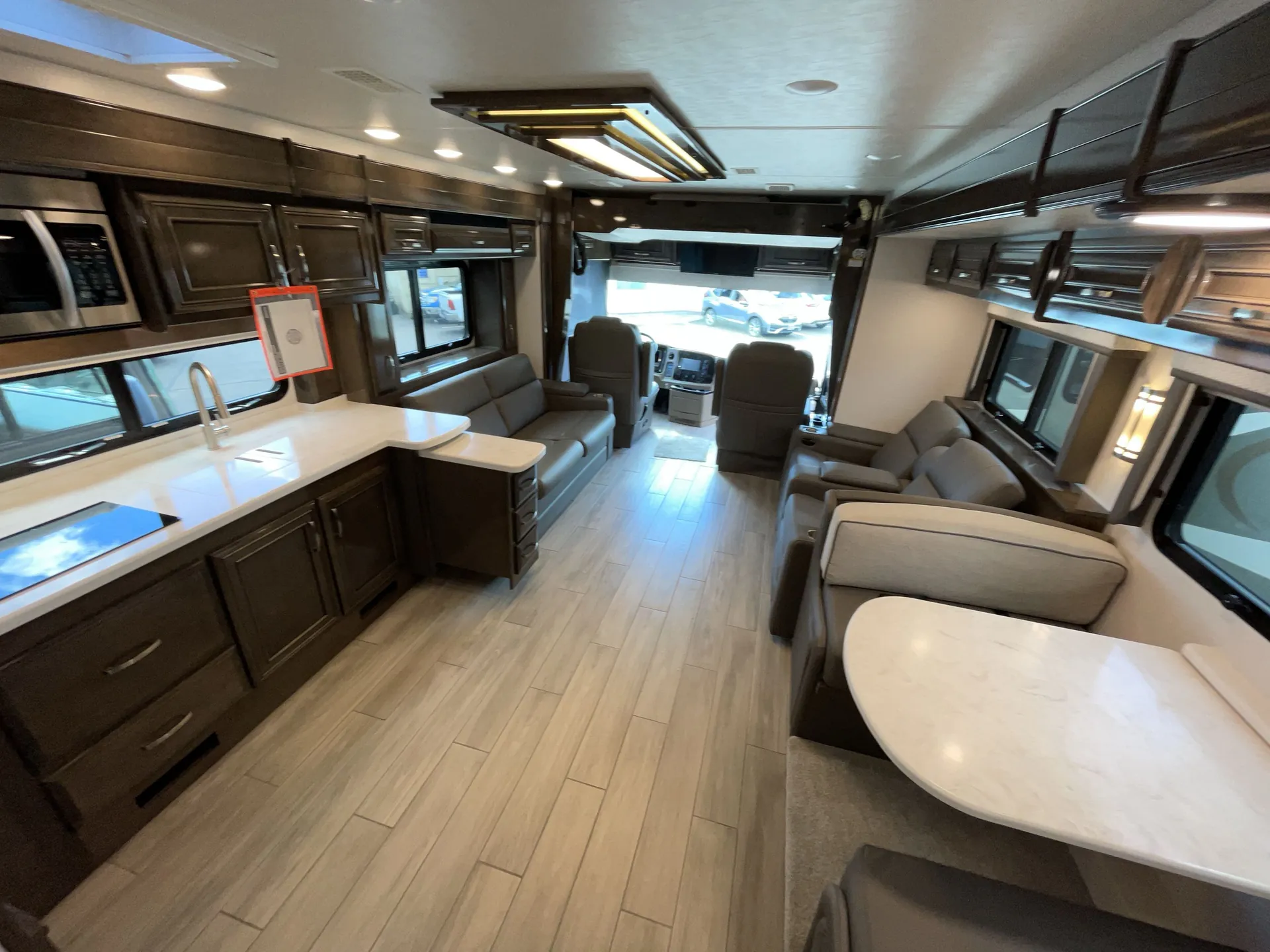 2023 Entegra Coach Reatta XL 40Q2 — living area main