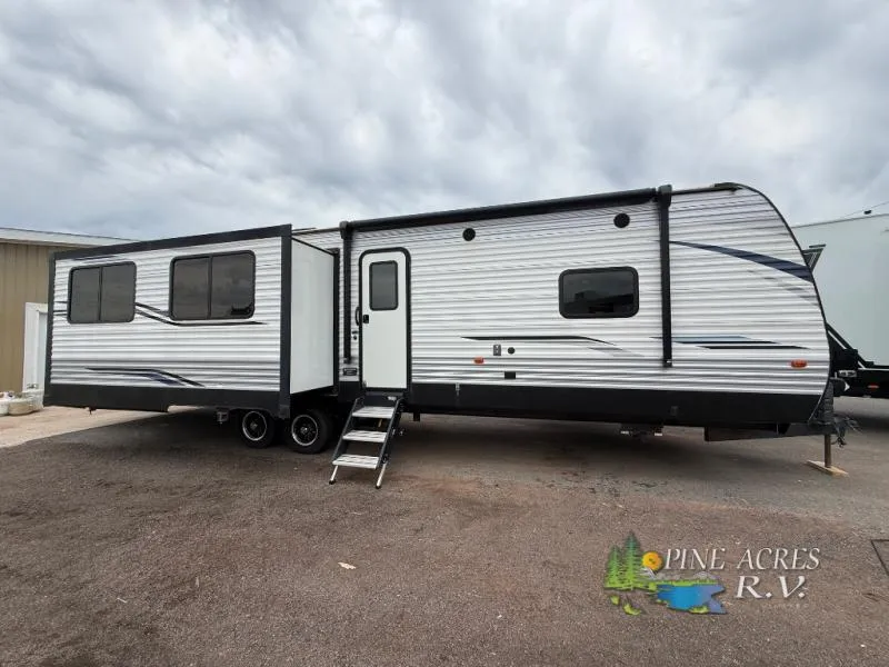 2020 Keystone Springdale 333RE - Photo 3