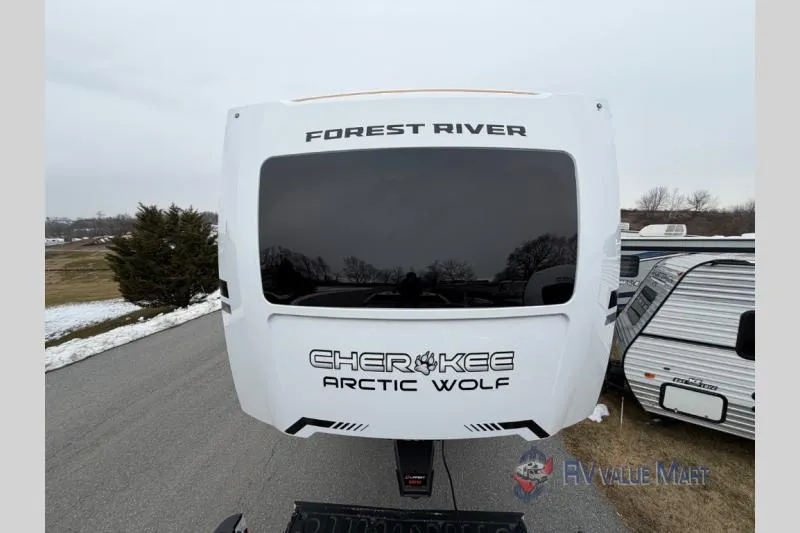 2026 Forest River Cherokee Arctic Wolf 3650SUITE - Photo 3