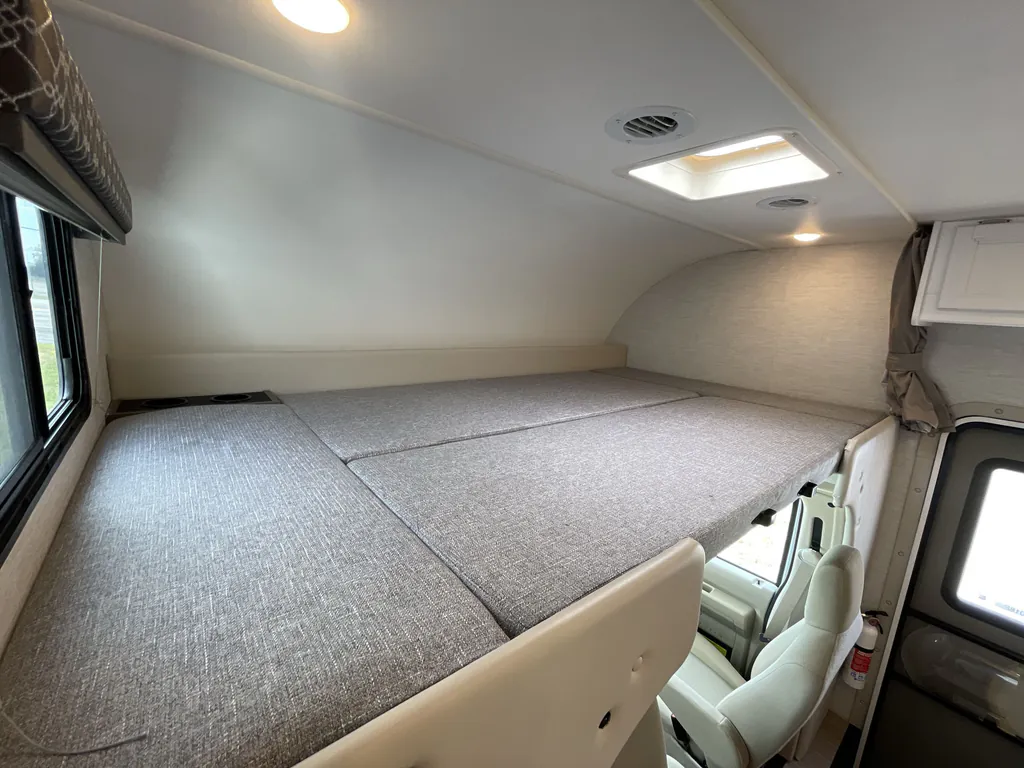 2025 Thor Motor Coach Freedom Elite 27HE, Photos photo 17