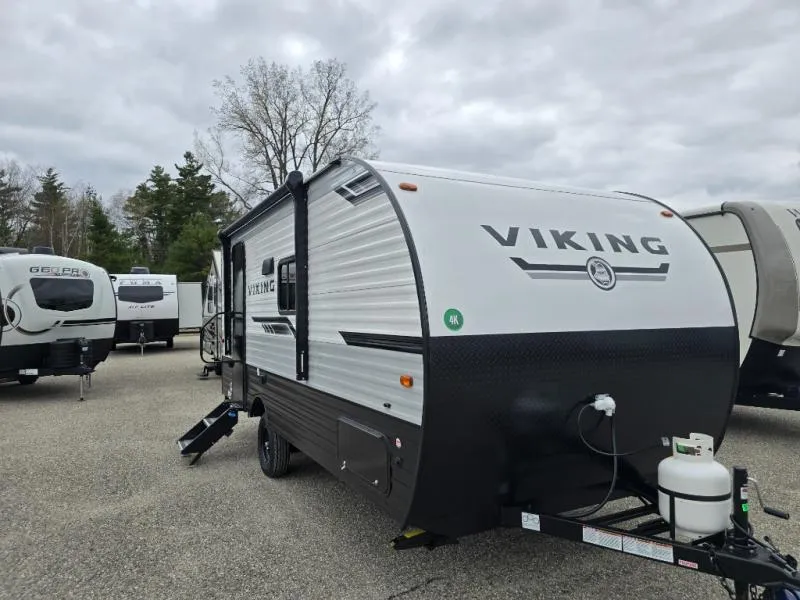 2024 Viking Viking 4K Series 18RL - Main photo