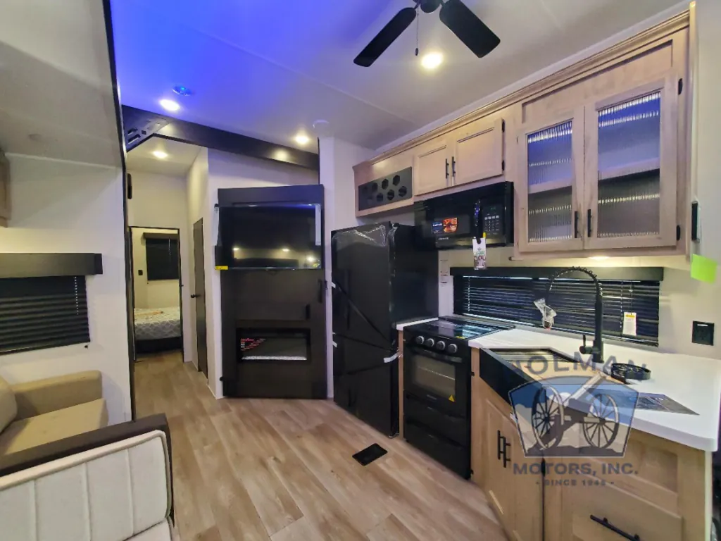 2027 Forest River Cherokee Timberwolf 39DC, Photos photo 23