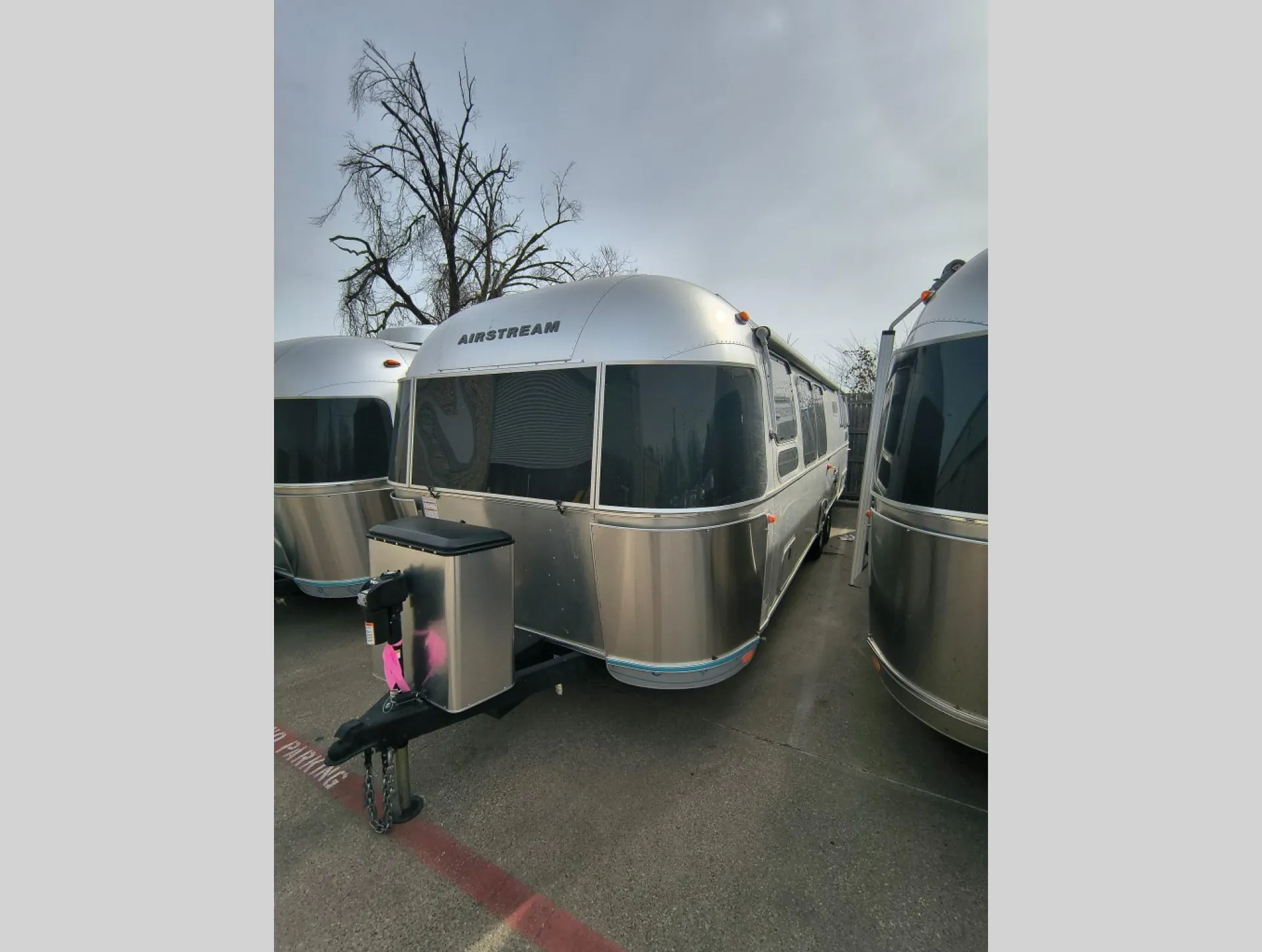 2026 Airstream International 30RB Twin - Photo 2