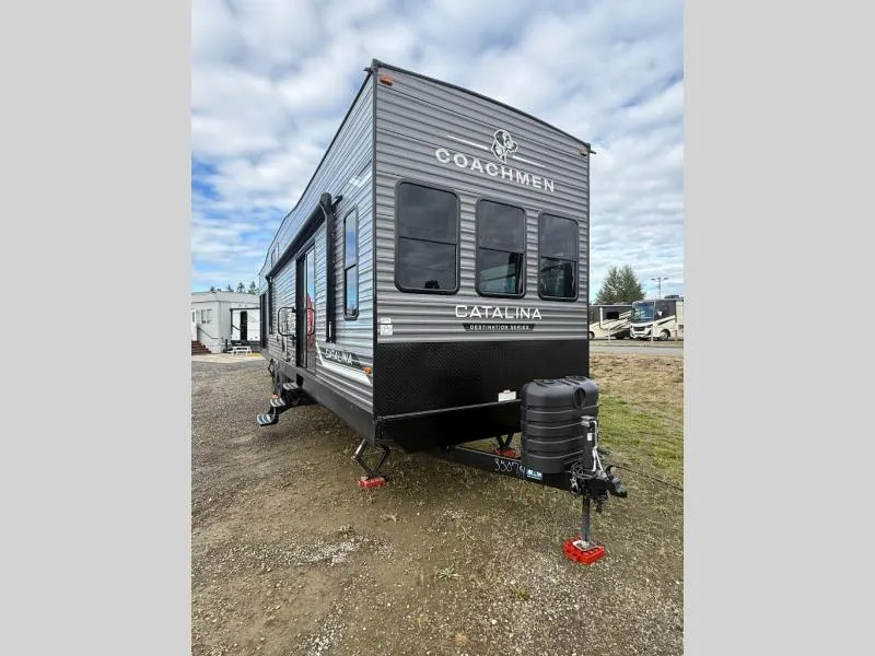 2025 Coachmen Catalina Destination Series 35FME - Photo 2