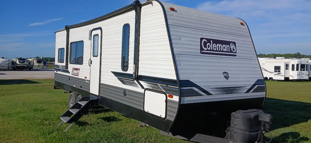 2022 Dutchmen Coleman Lantern Series 251TQ - Photo 2