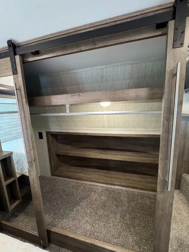 2019 Forest River Sabre 36BHQ, Photos photo 30