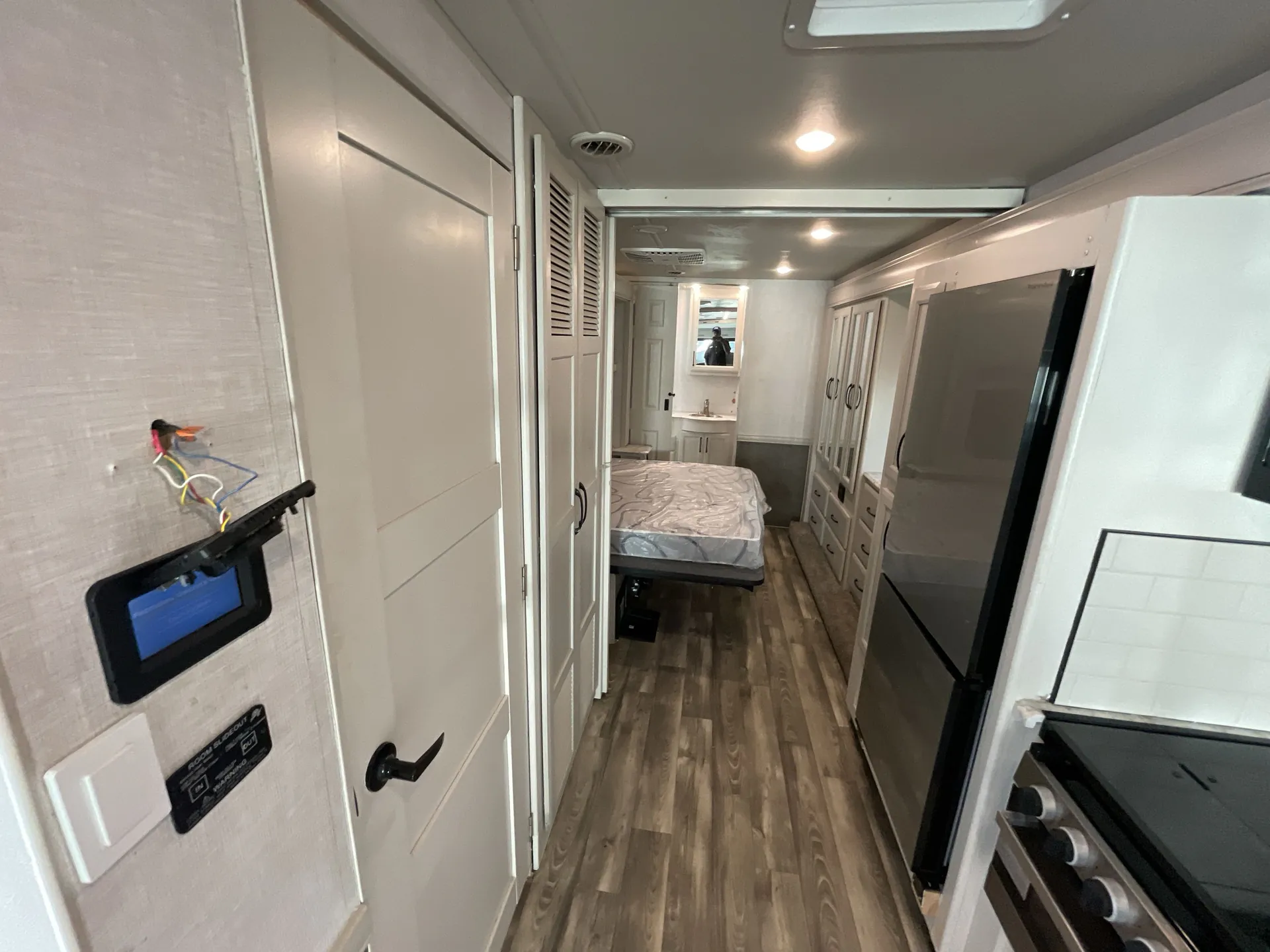 2024 Fleetwood Flair 32N — backside
