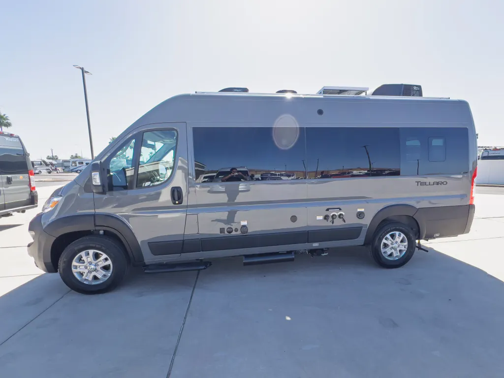 2027 Thor Motor Coach Tellaro 20Y, Photos photo 19