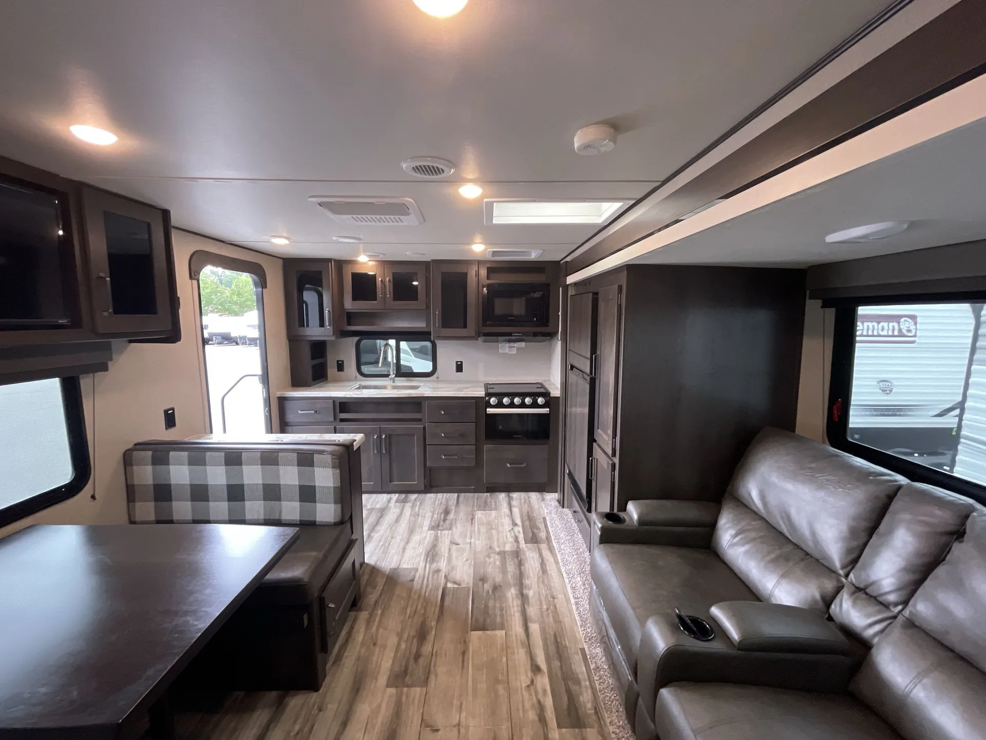 2023 Grand Design Transcend Xplor 231RK — living area main