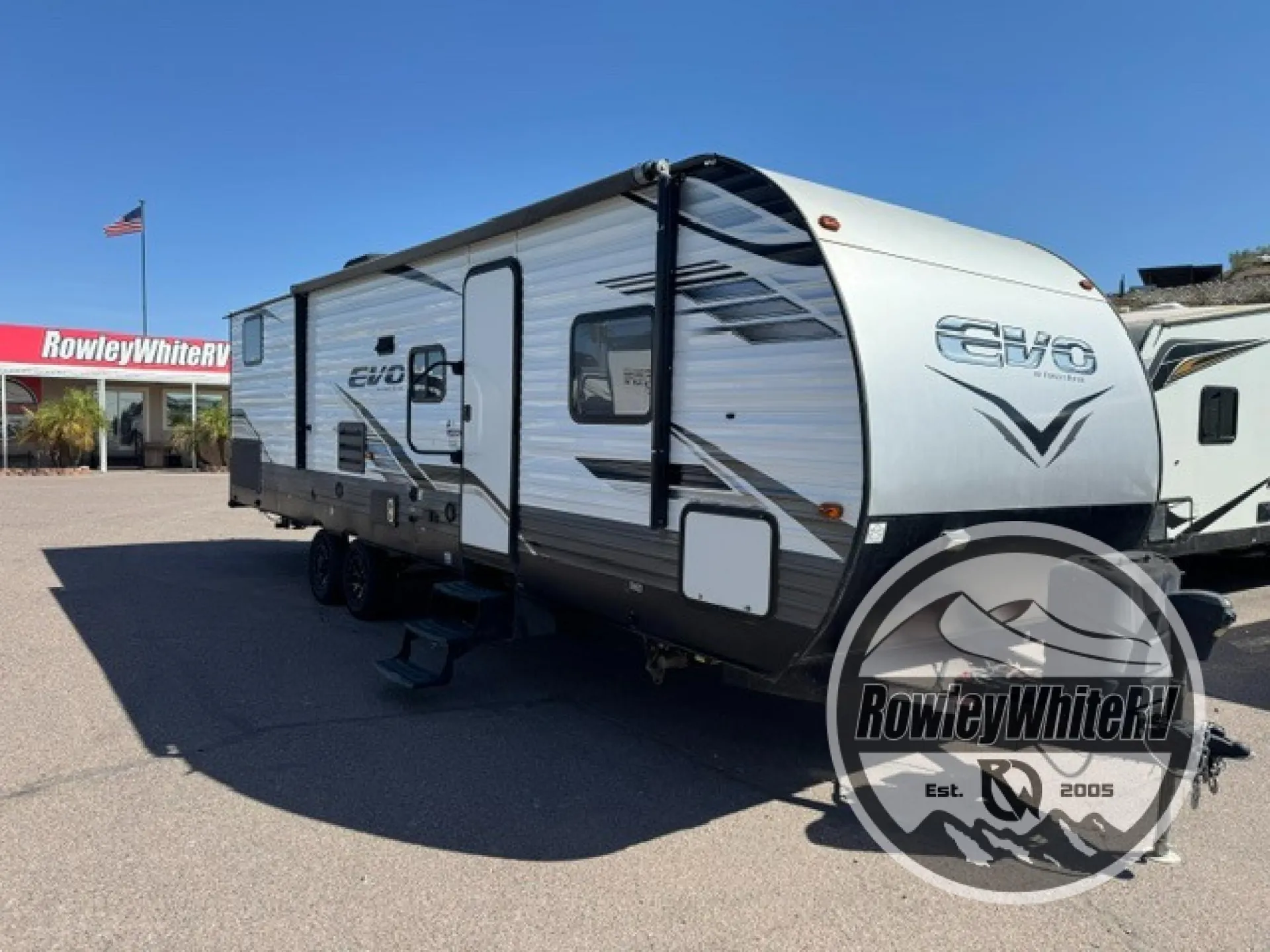 2022 Forest River EVO T2990 - Photo 2
