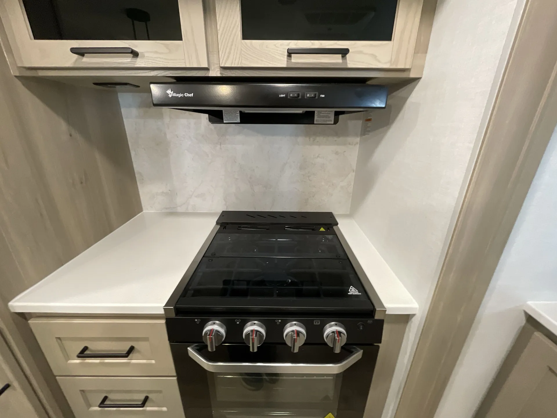 2026 Forest River Rockwood Ultra Lite 2906RL — living area main