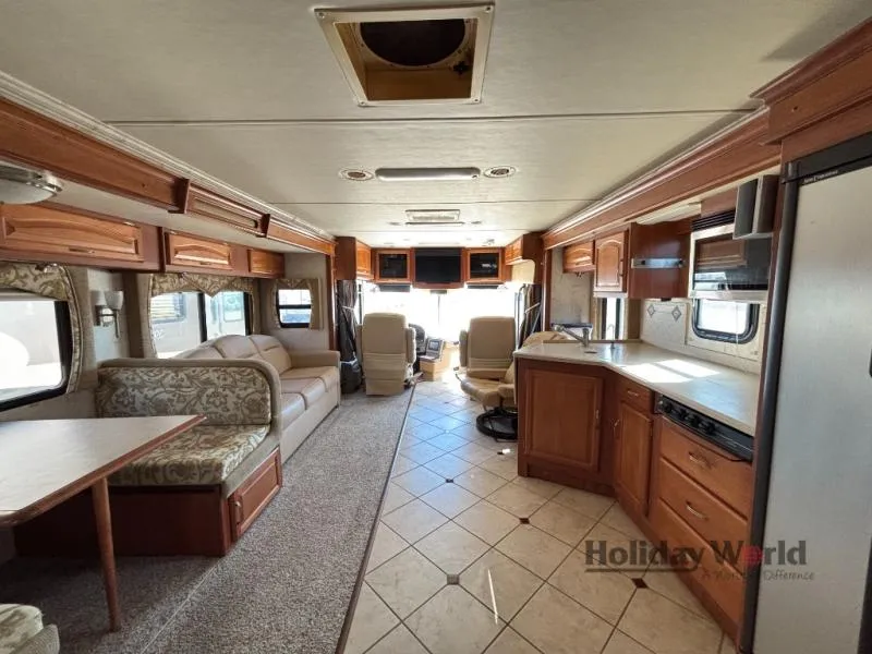 2007 National RV Tropical LX T370 - Photo 2