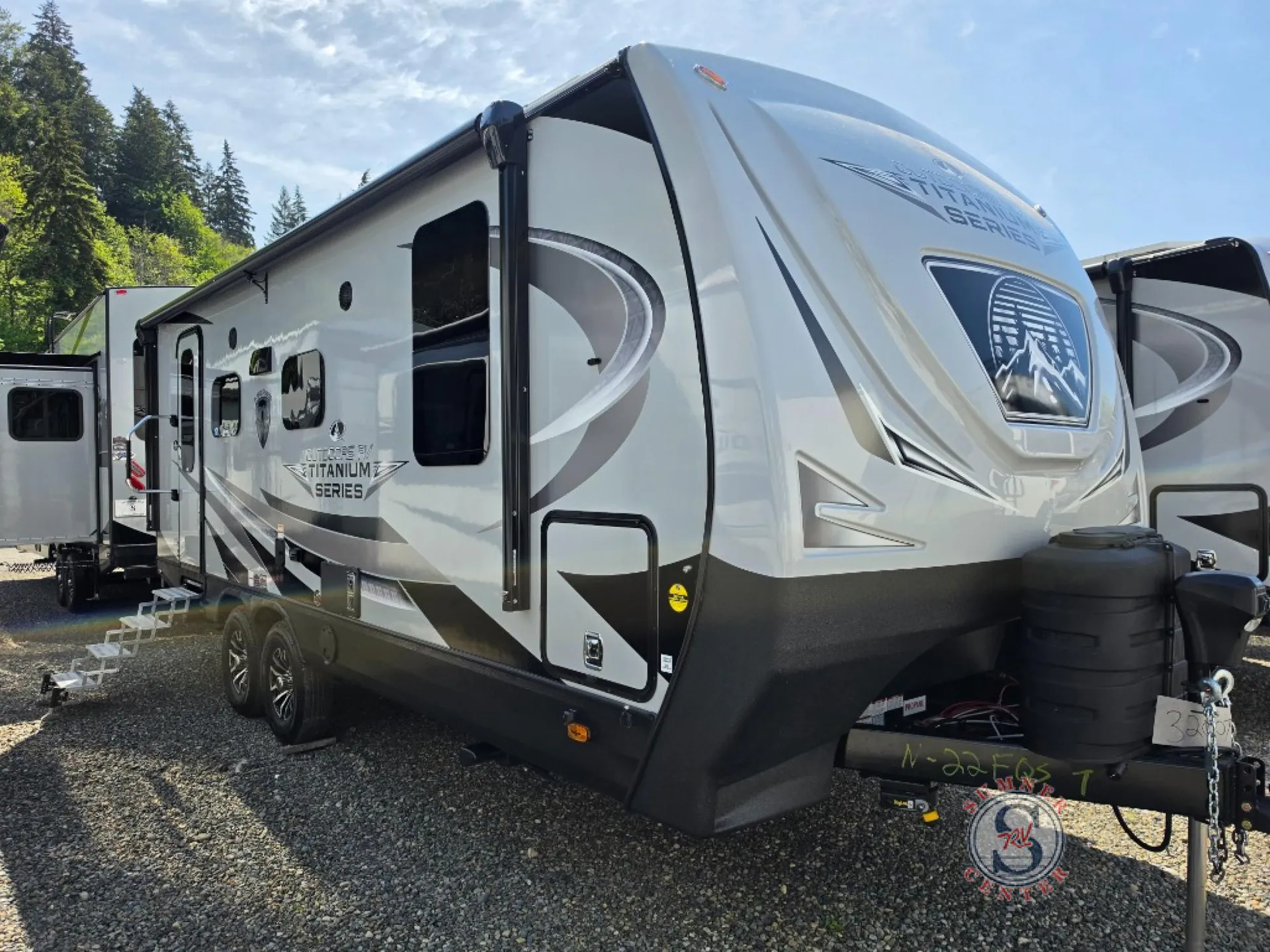 2026 Outdoors RV Timber Ridge Titanium Series 22FQS - Photo 2