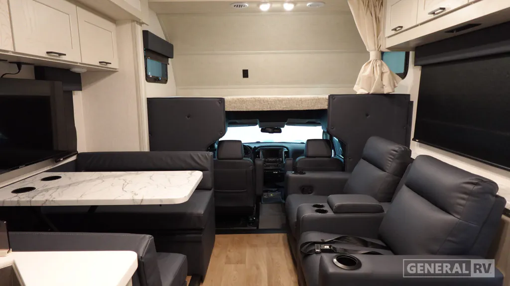2027 Nexus Rebel Air 30R, Photos photo 4