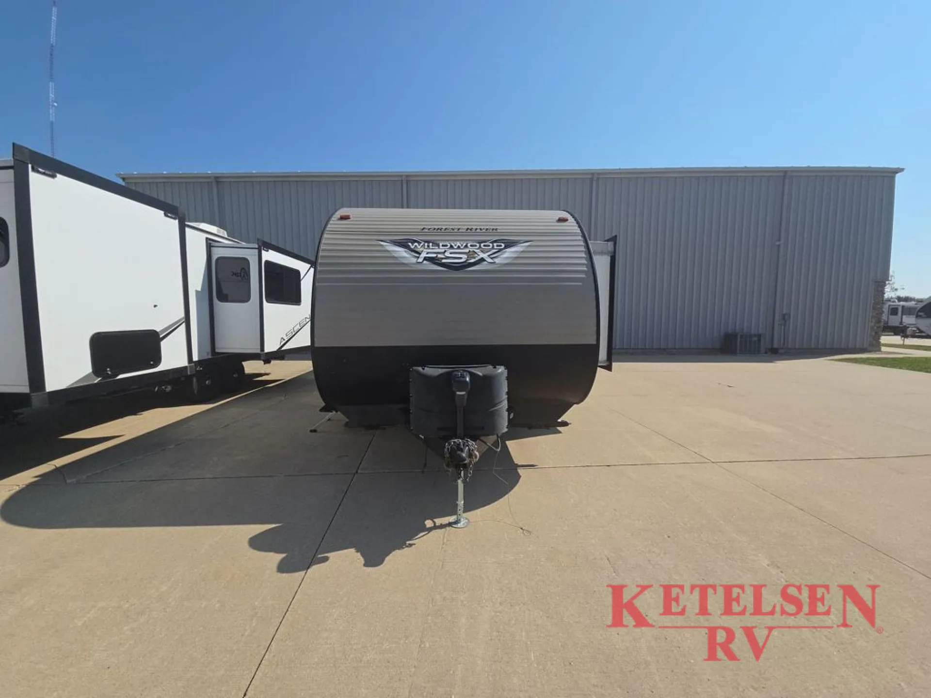 2019 Forest River Wildwood FSX 280RT - Photo 4