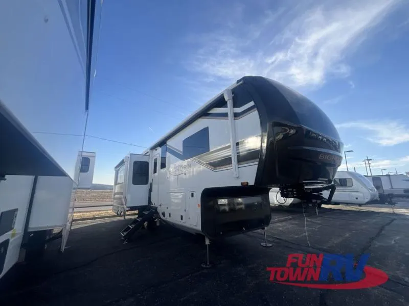 2026 Heartland Bighorn 31RL - Photo 2