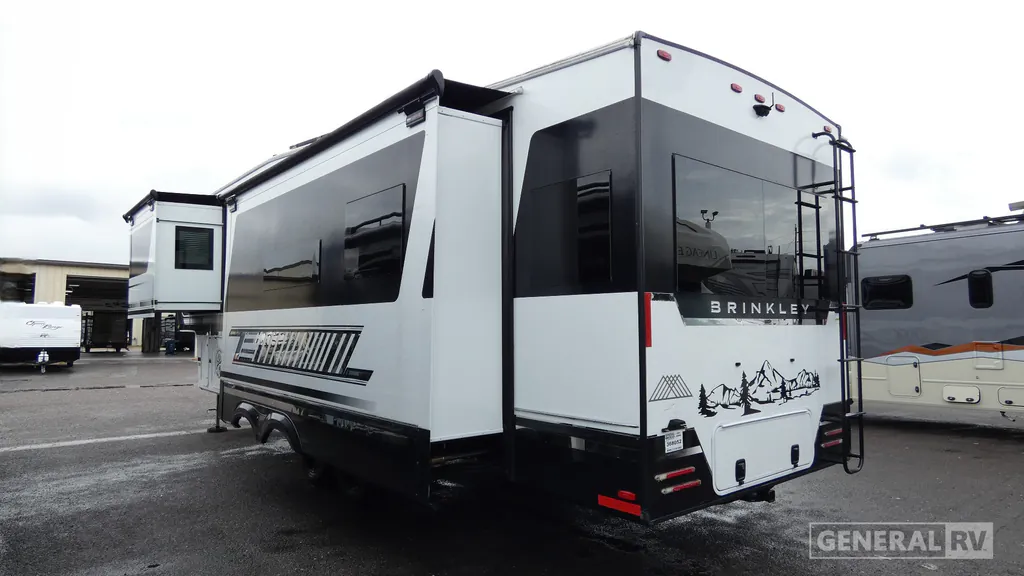 2024 Brinkley Model Z 3100, Photos photo 3