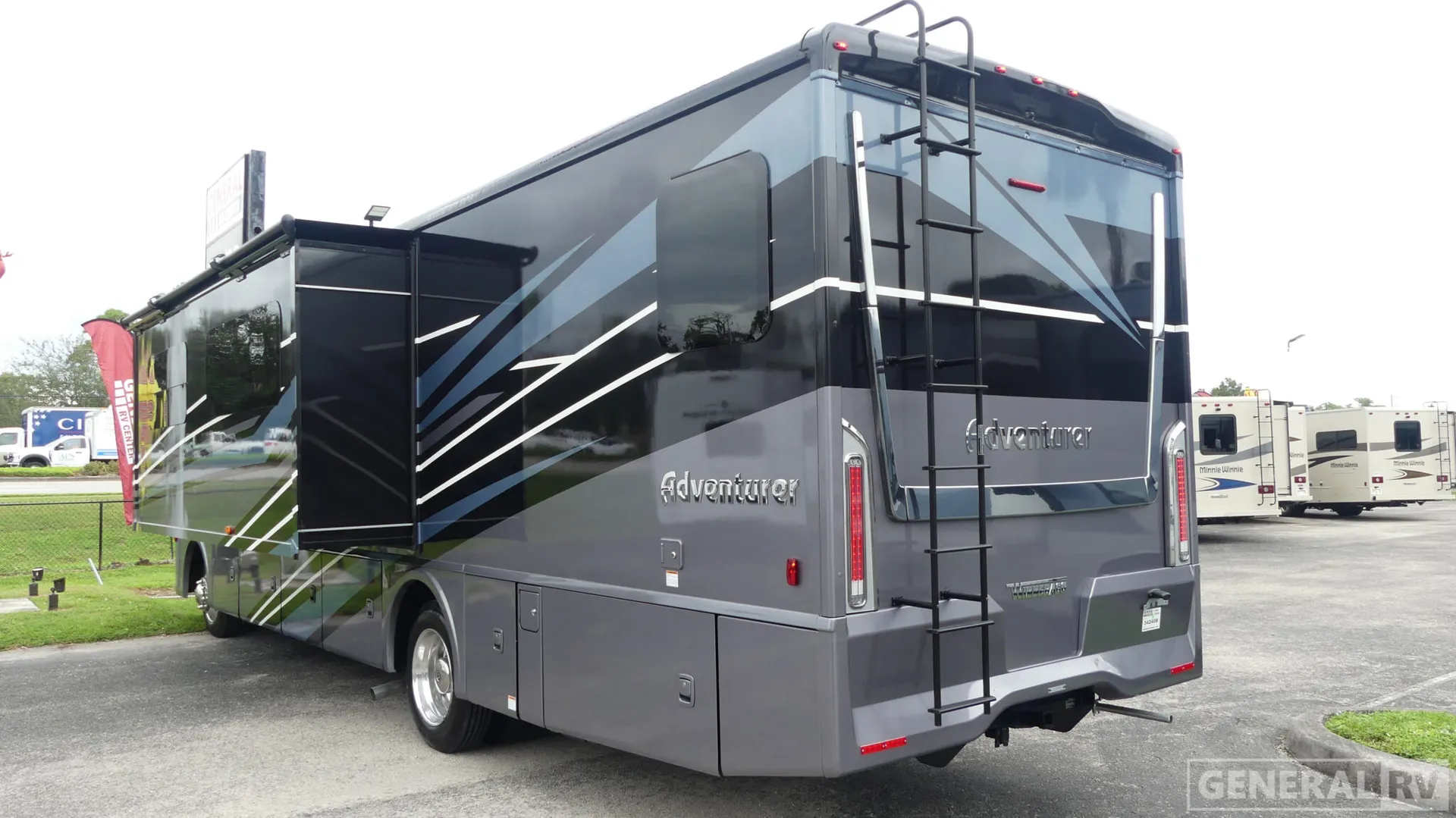 2025 Winnebago Adventurer 35F - Photo 4