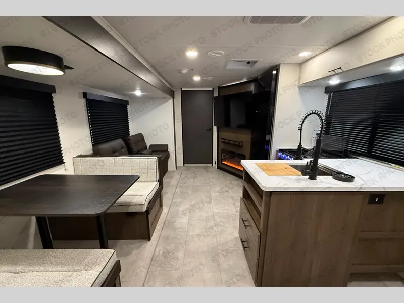 2026 Prime Time Tracer 295DB - Photo 3