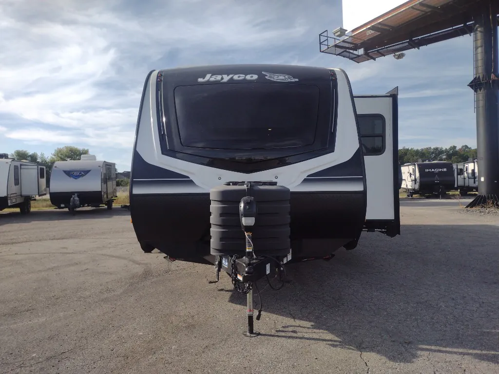 2025 Jayco Jay Feather 26FK - Photo 3