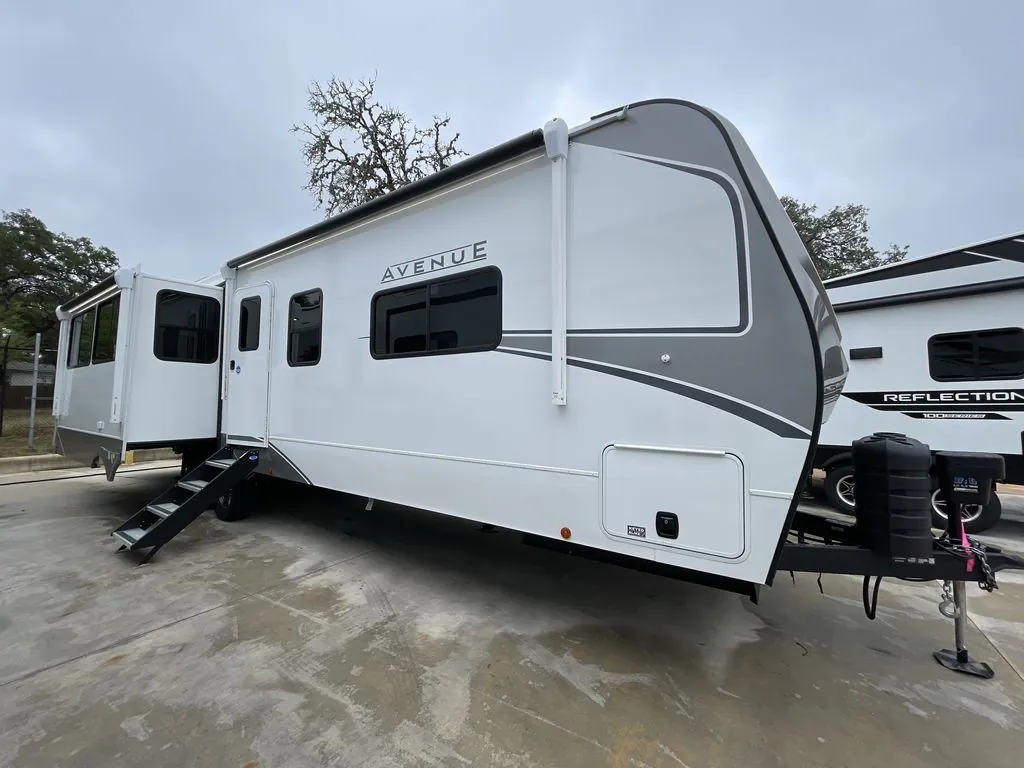 2026 Alliance RV Avenue 332RL - Photo 2