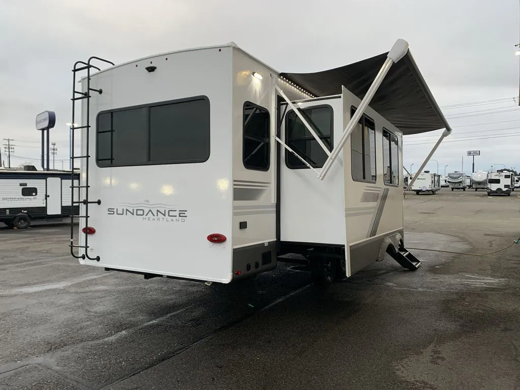 2026 Heartland Sundance Ultra-Lite 29RLBS - Photo 3