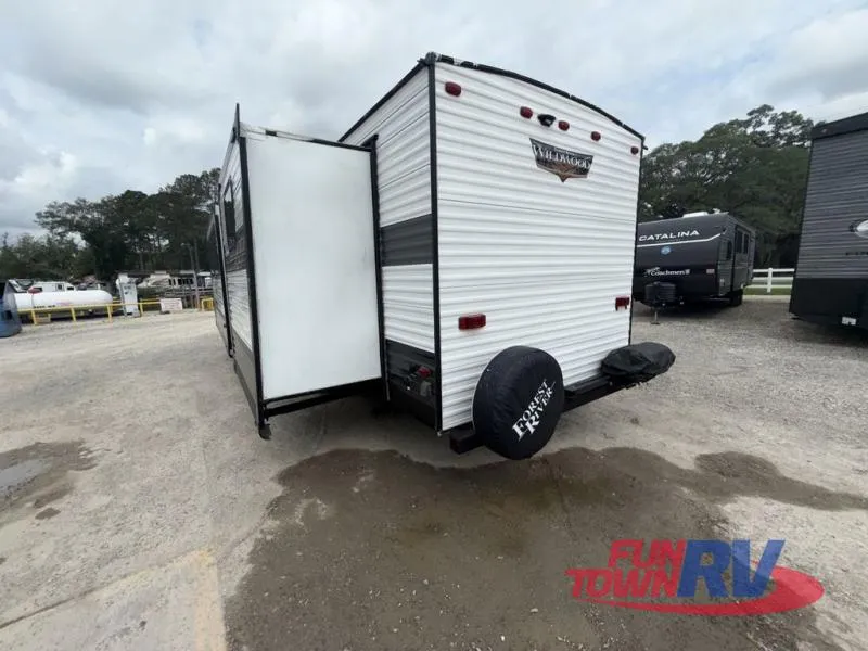 2022 Forest River Wildwood 31KQBTS - Photo 4