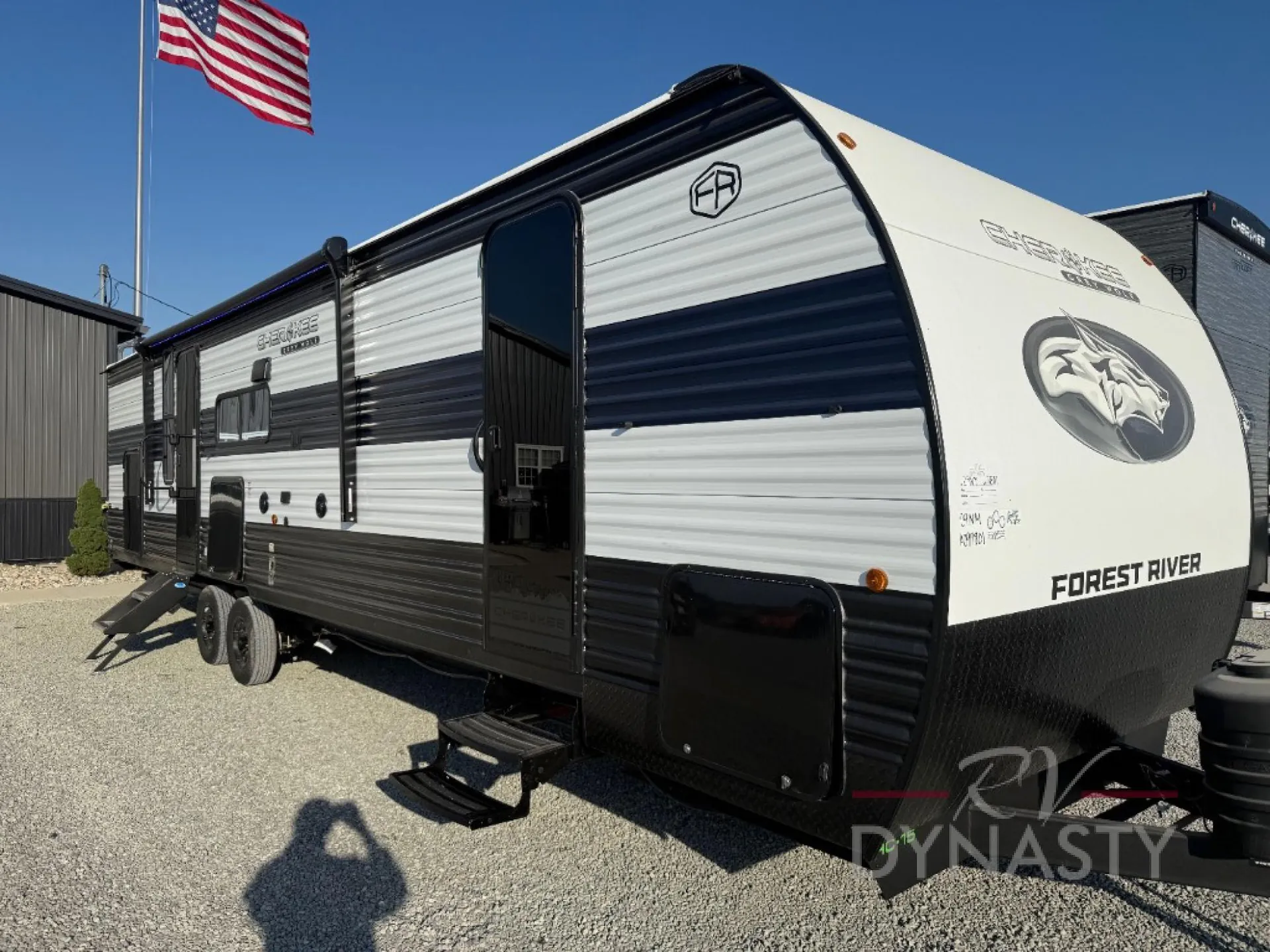 2026 Forest River Cherokee Grey Wolf 29NM - Photo 2