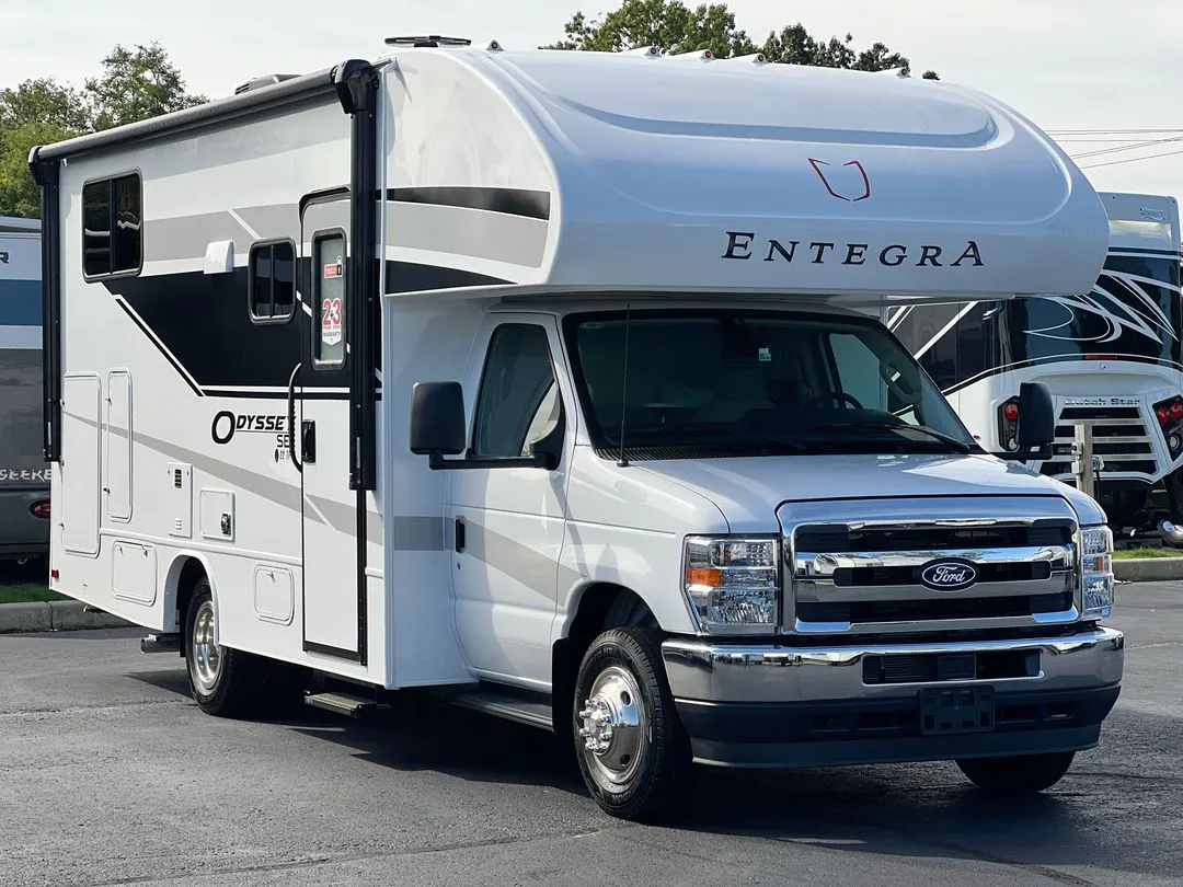 2026 Entegra Coach Odyssey SE 22TF - Photo 2