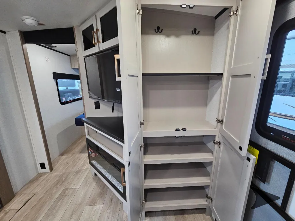 2027 Jayco Jay Feather 29BHB, Photos photo 14