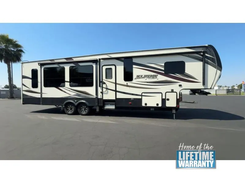 2017 Keystone Alpine 3471RK - Main photo