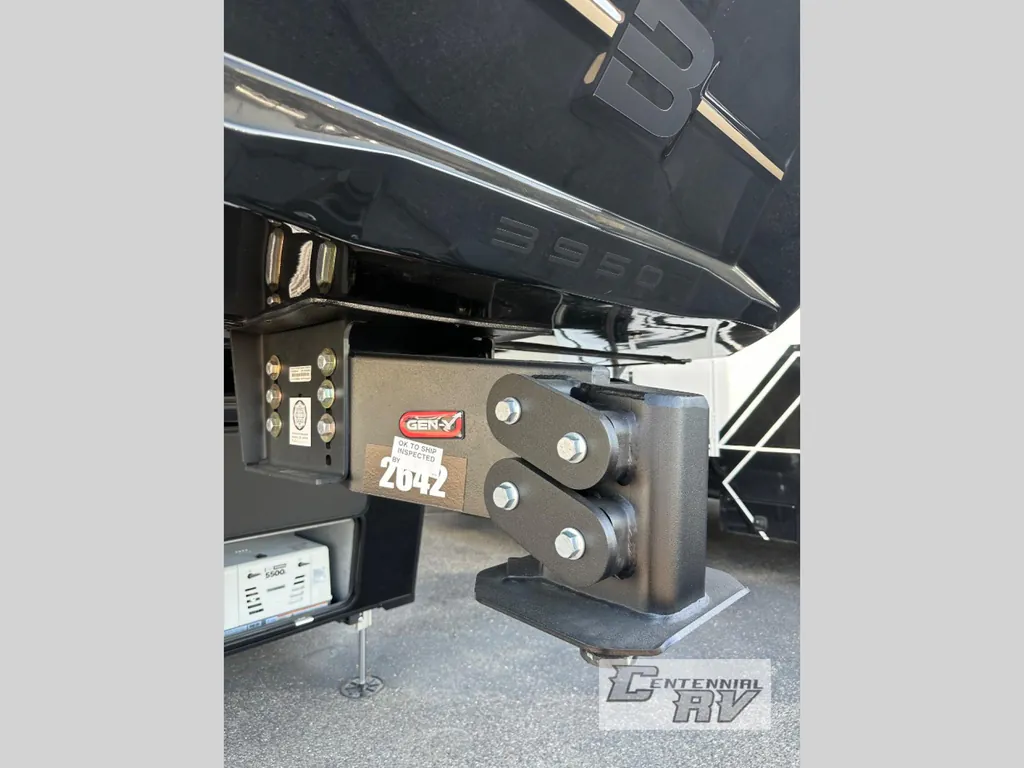 2026 Brinkley Model G 3950, Photos photo 22
