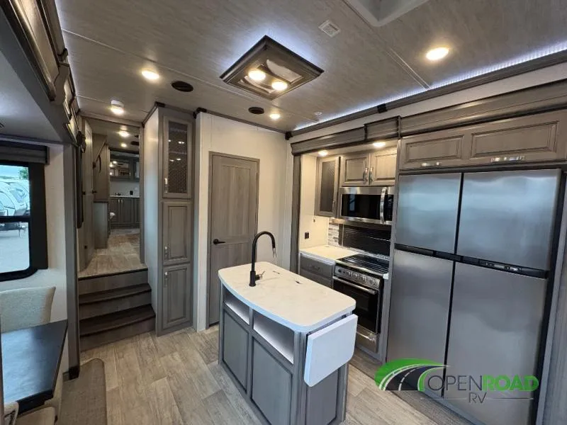 2021 Keystone Montana 3760FL - Photo 3