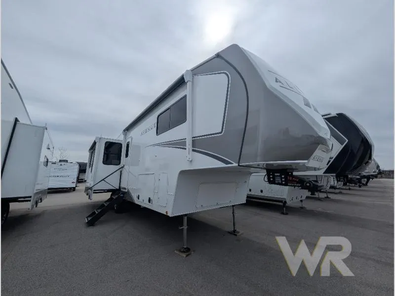2026 Alliance RV Avenue 32RLS - Photo 3