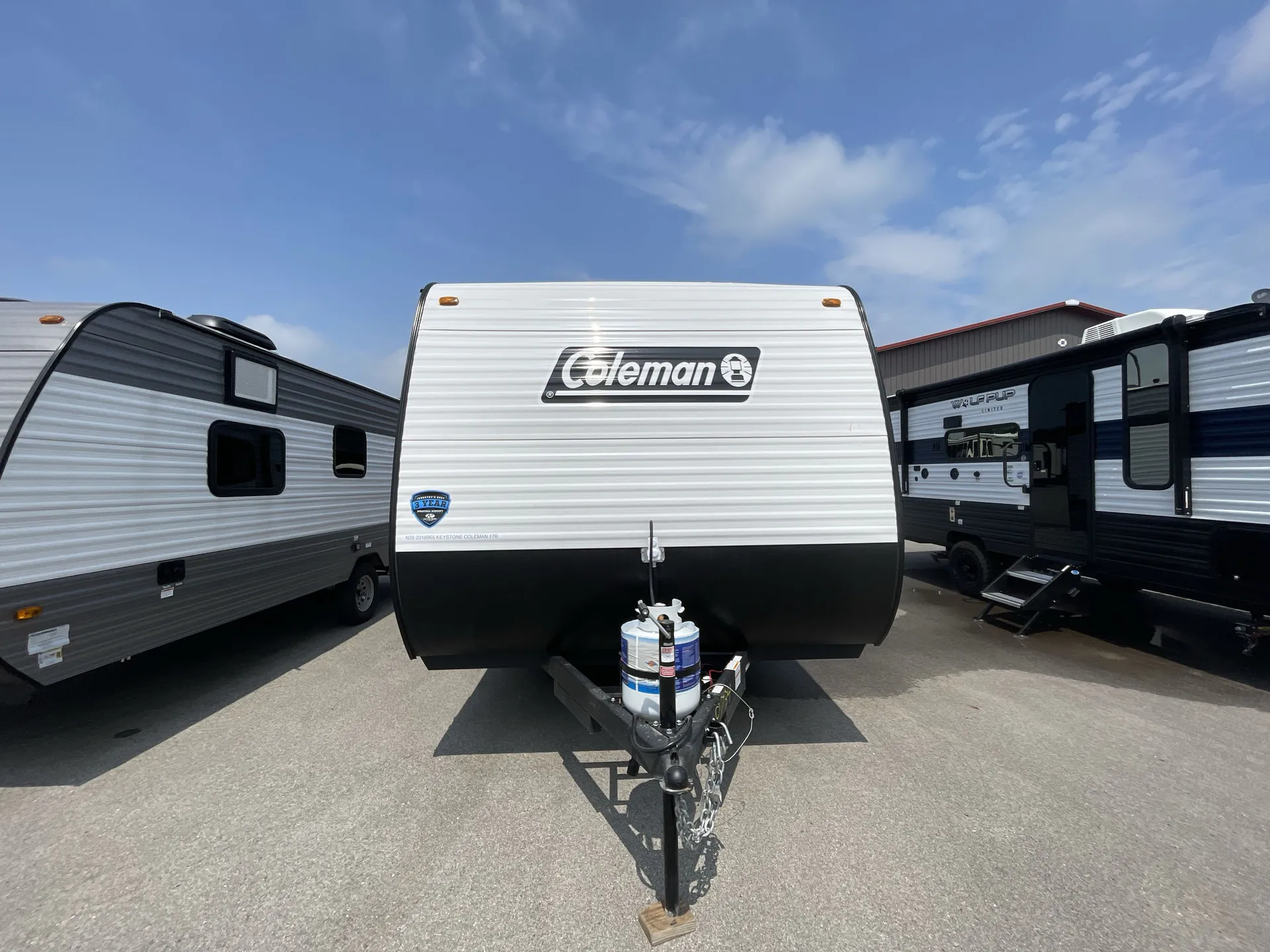 2025 Keystone Coleman 17R — front