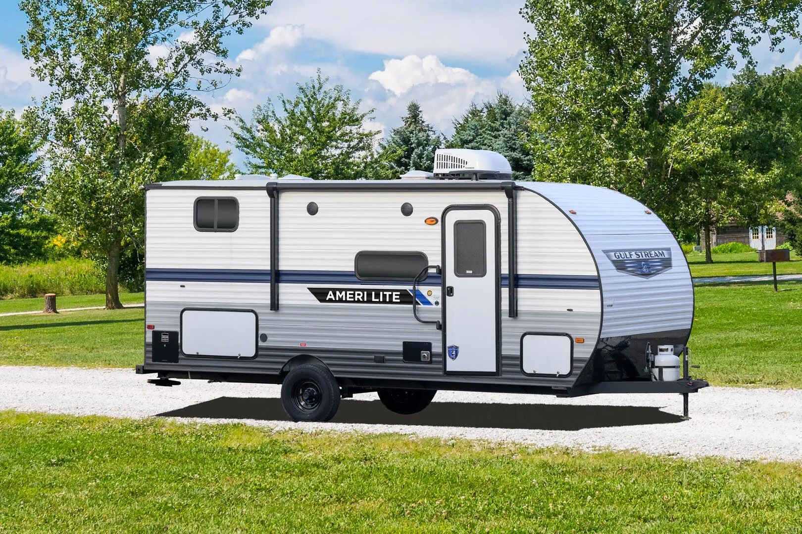Gulf Stream Ameri-Lite Super Lite 192DS exterior