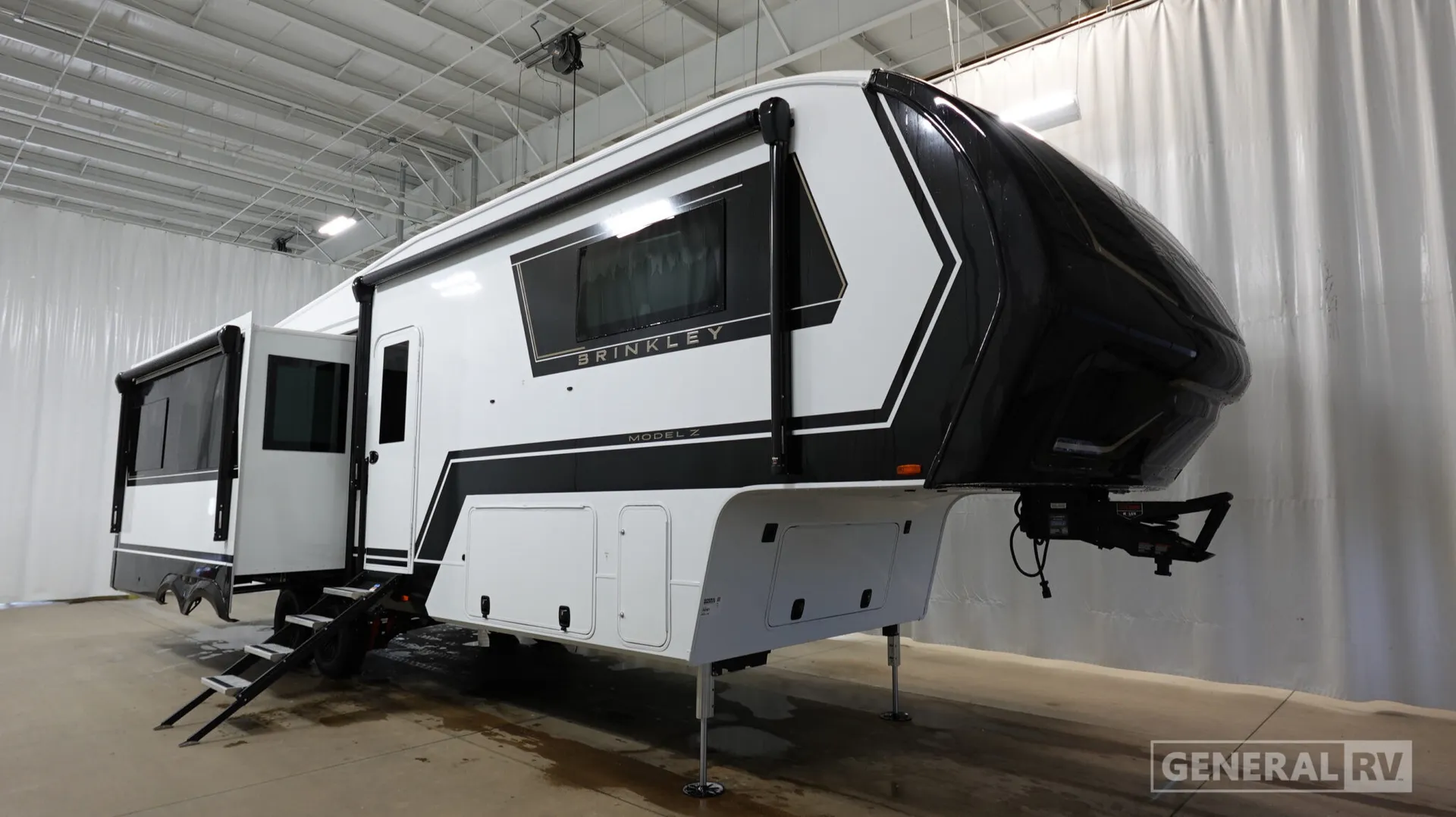 2026 Brinkley Model Z 3100 - Photo 2