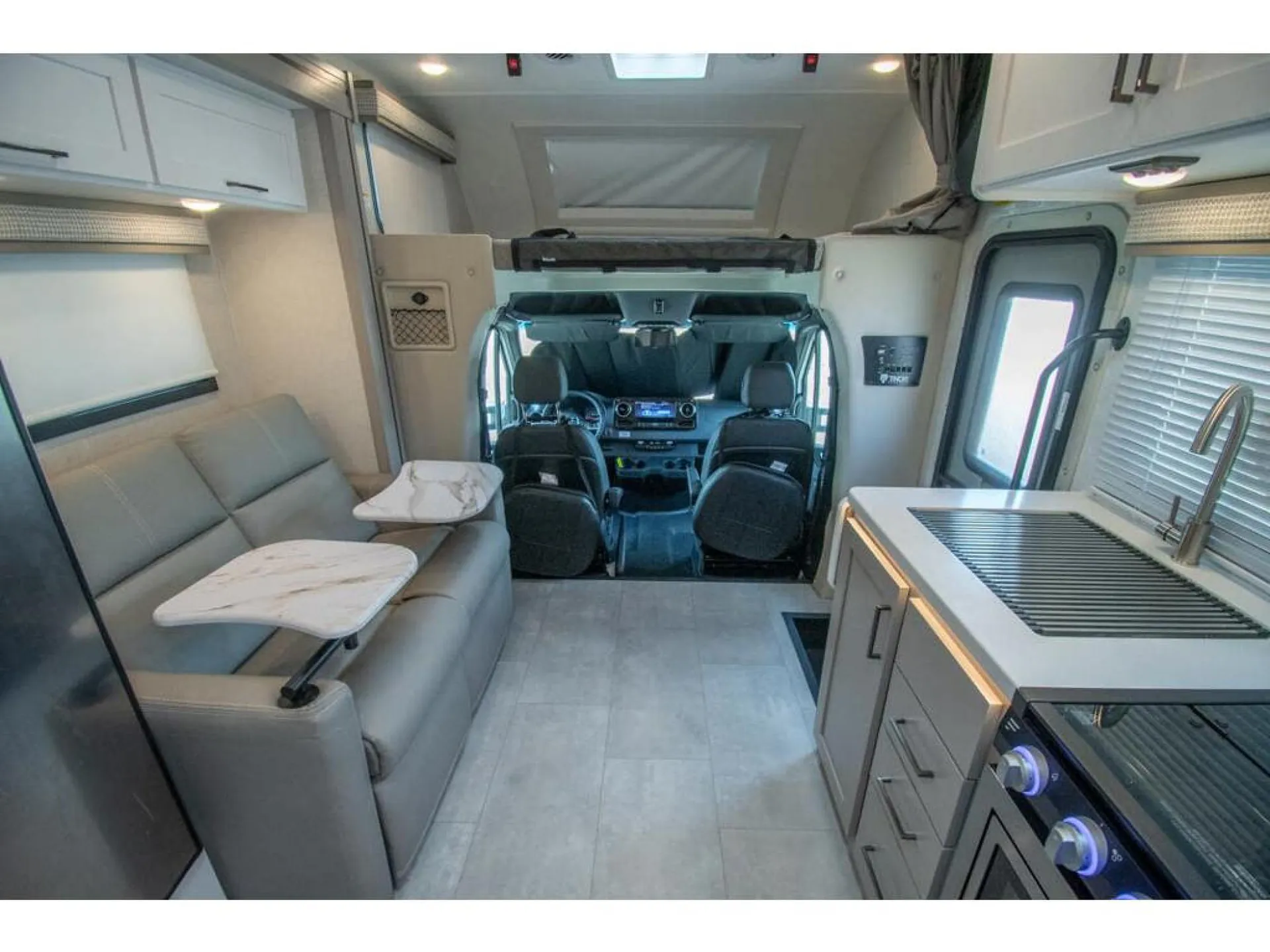 2026 Thor Motor Coach Quantum Sprinter GL24 - Photo 3