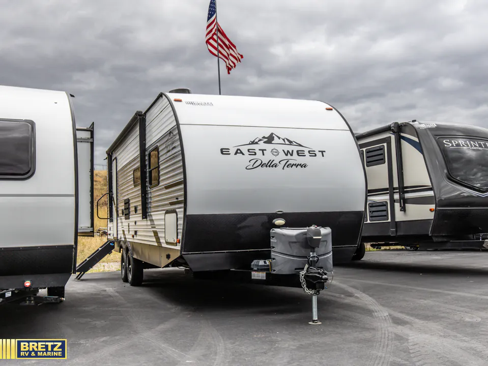 2021 East to West Della Terra 261RB - Photo 2